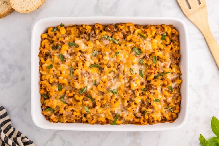 Easy Cheesy Zucchini Casserole with Ground Beef