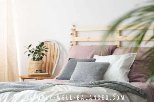 Cozy Minimalist Bedrooms; Relaxing Spaces for Rest