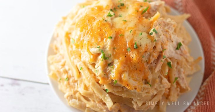 Easy Creamy Chicken Tetrazzini Casserole