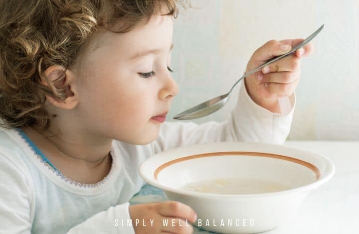 8 Quick & Kid Friendly Soup Recipes to Warm Them Up When It’s Cold Outside