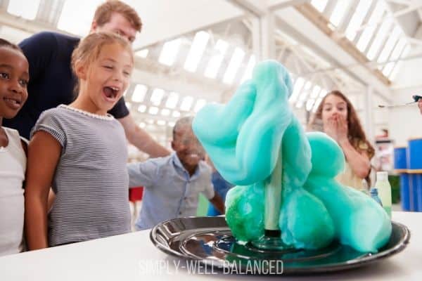 The Best Kids Science Shows on YouTube (According to a Teacher)