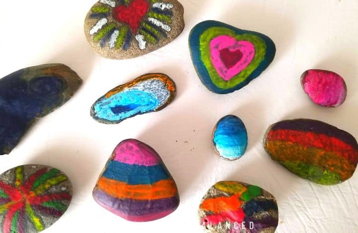 Super Fun Hot Rock Melted Crayon Craft