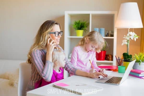 10 Expert Tips to Work from Home while Homeschooling